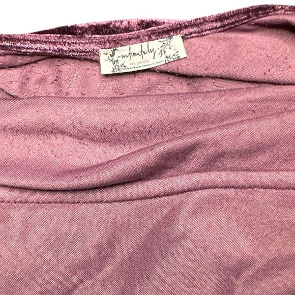INTIMATELY FREE PEOPLE Women’s Pink Velvet All Night Camisole Tank Top Size S - Picture 6 of 8